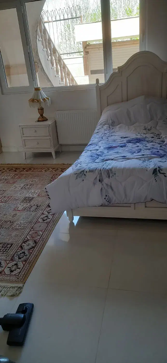 خانمی جهت امور کلیه کارای منزل شبانه‌ روزی|استخدام سرایداری و نظافت|پردیس, فاز ۸|دیوار