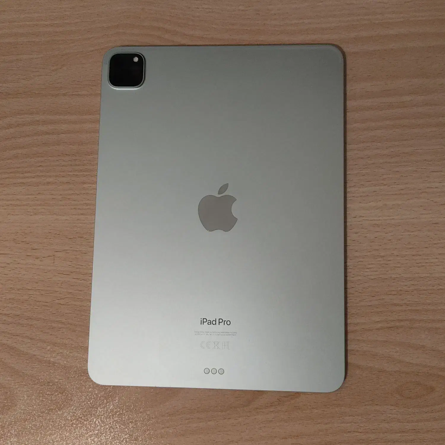 آیپد پرو ipad 2022 m2 256 11inch|تبلت|تهران, فلسطین (میدان انقلاب)|دیوار