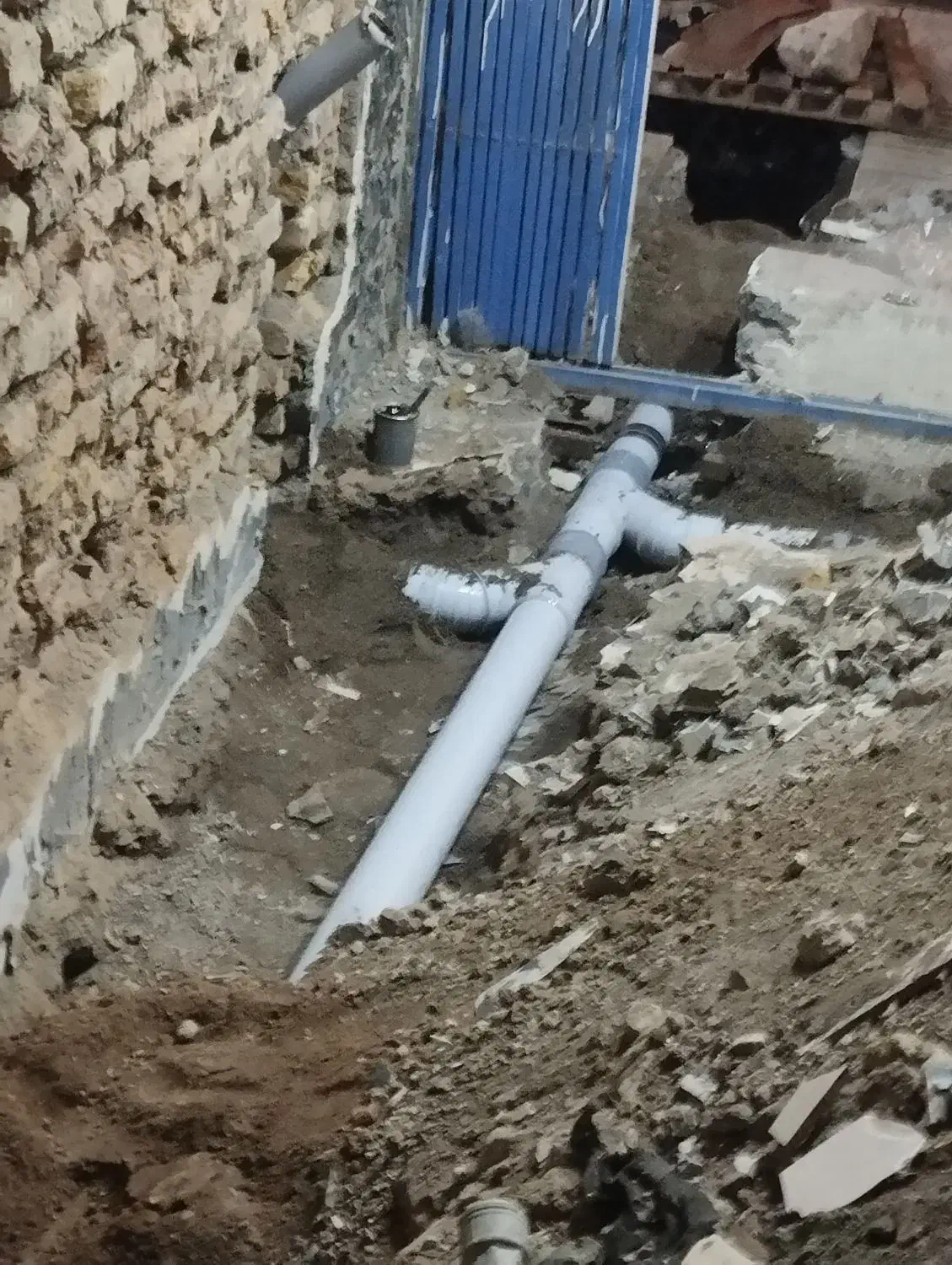 لوله کشی آب و فاضلاب|خدمات پیشه و مهارت|بافت, |دیوار