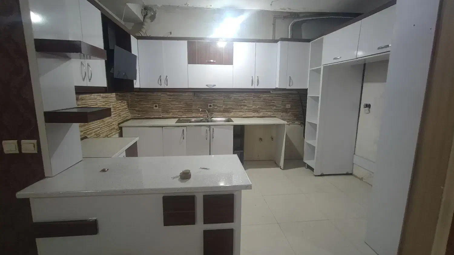 طبقه هم کف مستقل با پارکینگ|اجارهٔ آپارتمان|مشهد, کارمندان دوم|دیوار