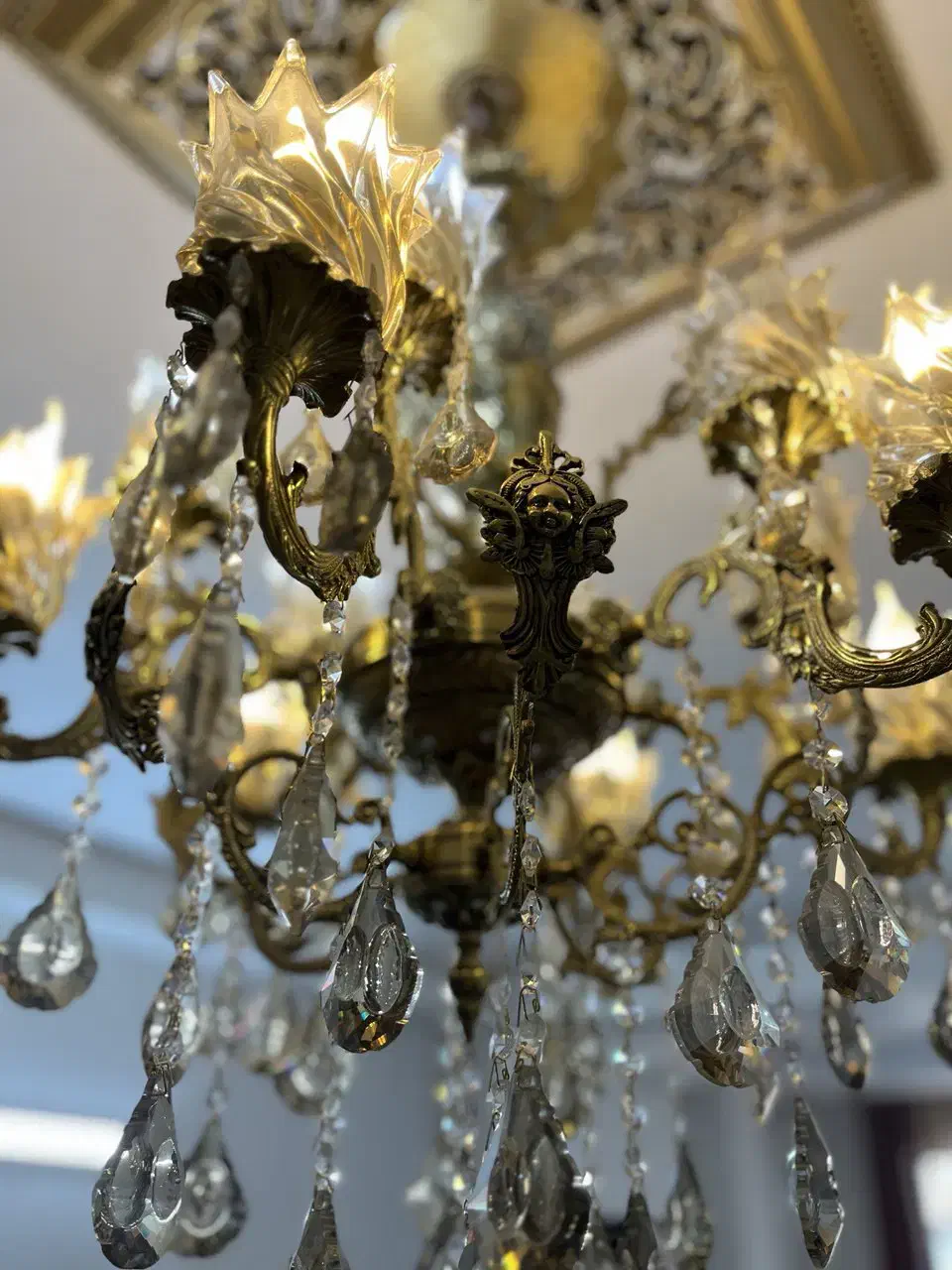 یک عدد لوستر برنز|لوستر و چراغ آویز|الوند, |دیوار