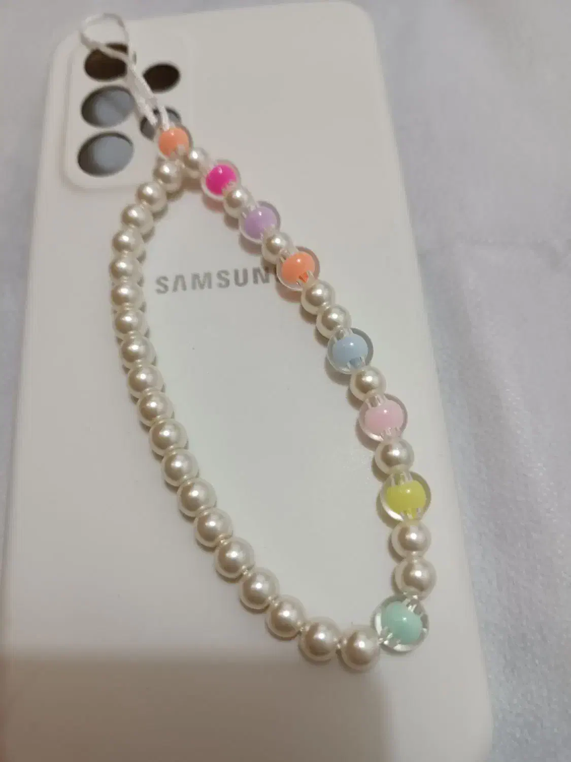 بند آویز موبایل|لوازم جانبی موبایل و تبلت|ایلام, |دیوار