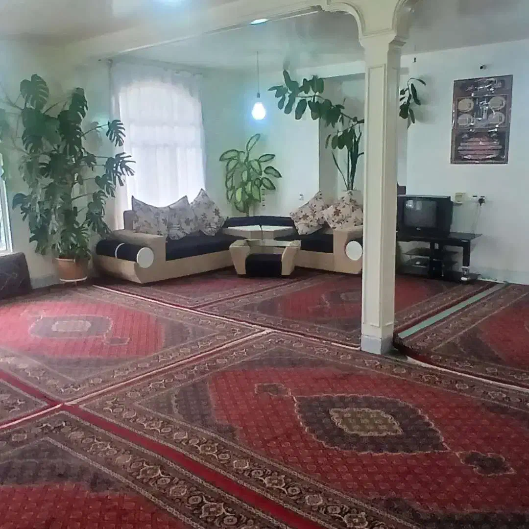 خانه اجاره ای یک شبه در اورامان تخت|اجارهٔ کوتاهمدت آپارتمان و سوئیت|اورامان, |دیوار