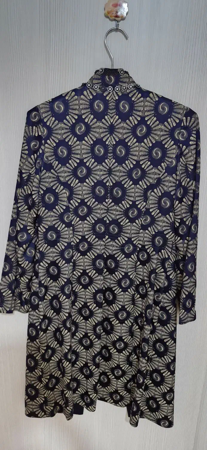 مانتو و شلوار مجلسی شیک کاملا سالم|لباس|صباشهر, |دیوار