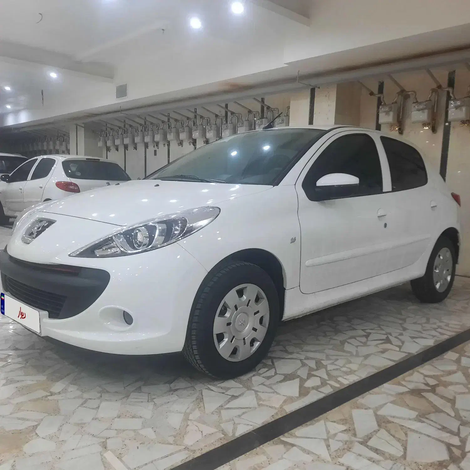 ۲۰۷ صفر|خودرو سواری و وانت|کرج, باغستان|دیوار