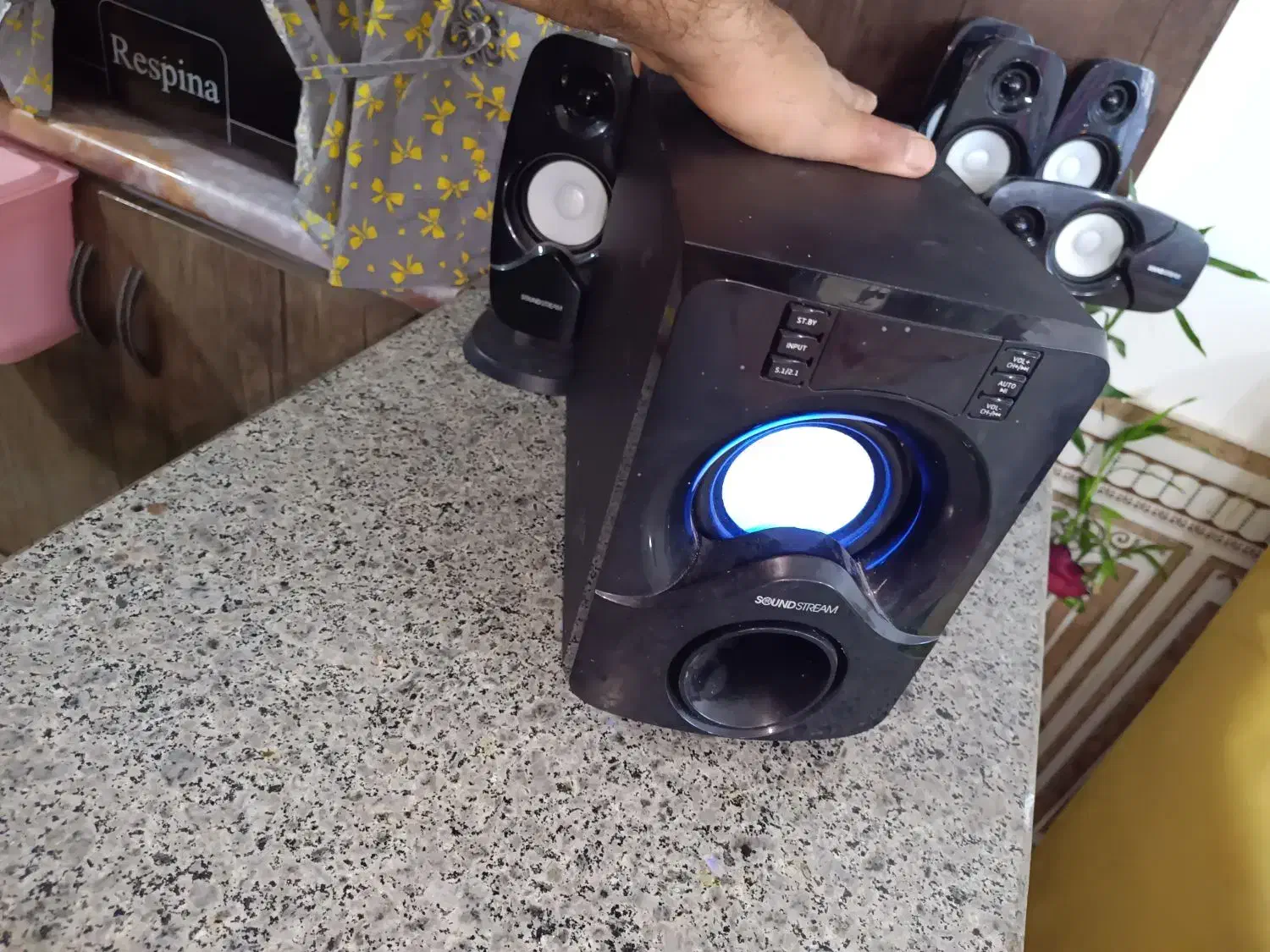 اسپیکر درجه یک بیس دار همراه ساب و۵ عدد باند|سیستم صوتی خانگی|شیراز, سلطان آباد|دیوار