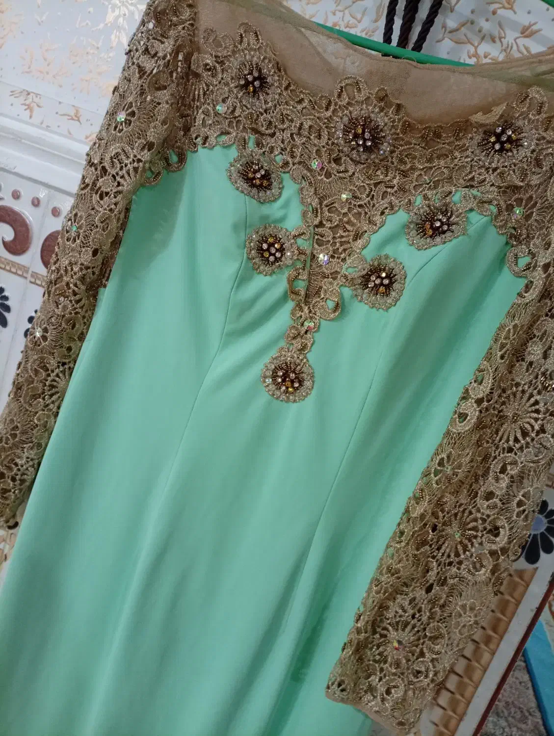 لباس مجلسی|لباس|جیرفت, |دیوار