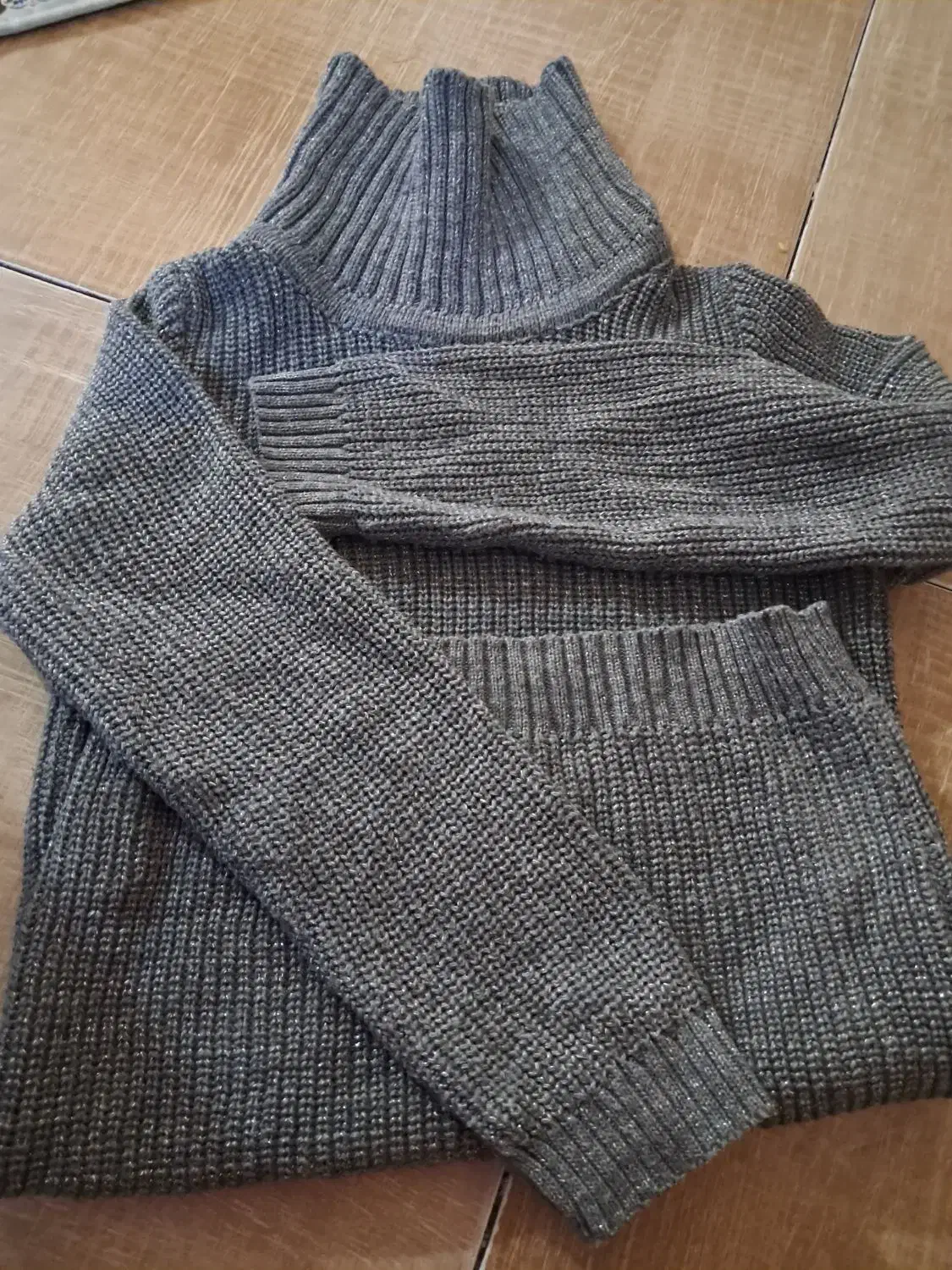 تعدادی لباس بافت فقط ۲۵۰|لباس|سیرجان, |دیوار