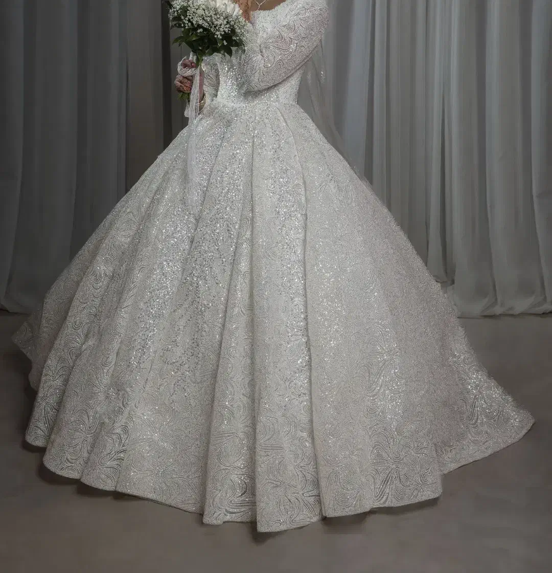 فروش کامل وسایل مزون عروس|فروشگاه و مغازه|رودبار (کرمان), |دیوار