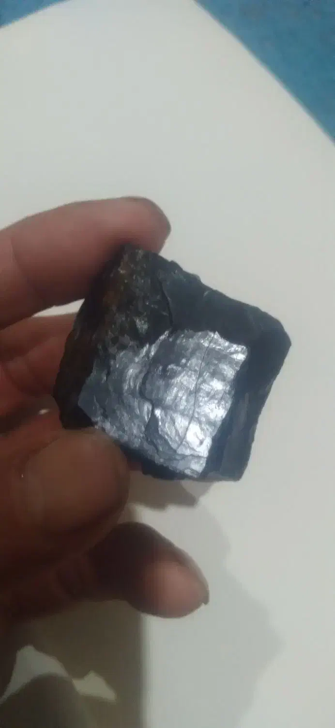 سنگ مشکوک به الماس سی|جواهرات|تبریز, |دیوار