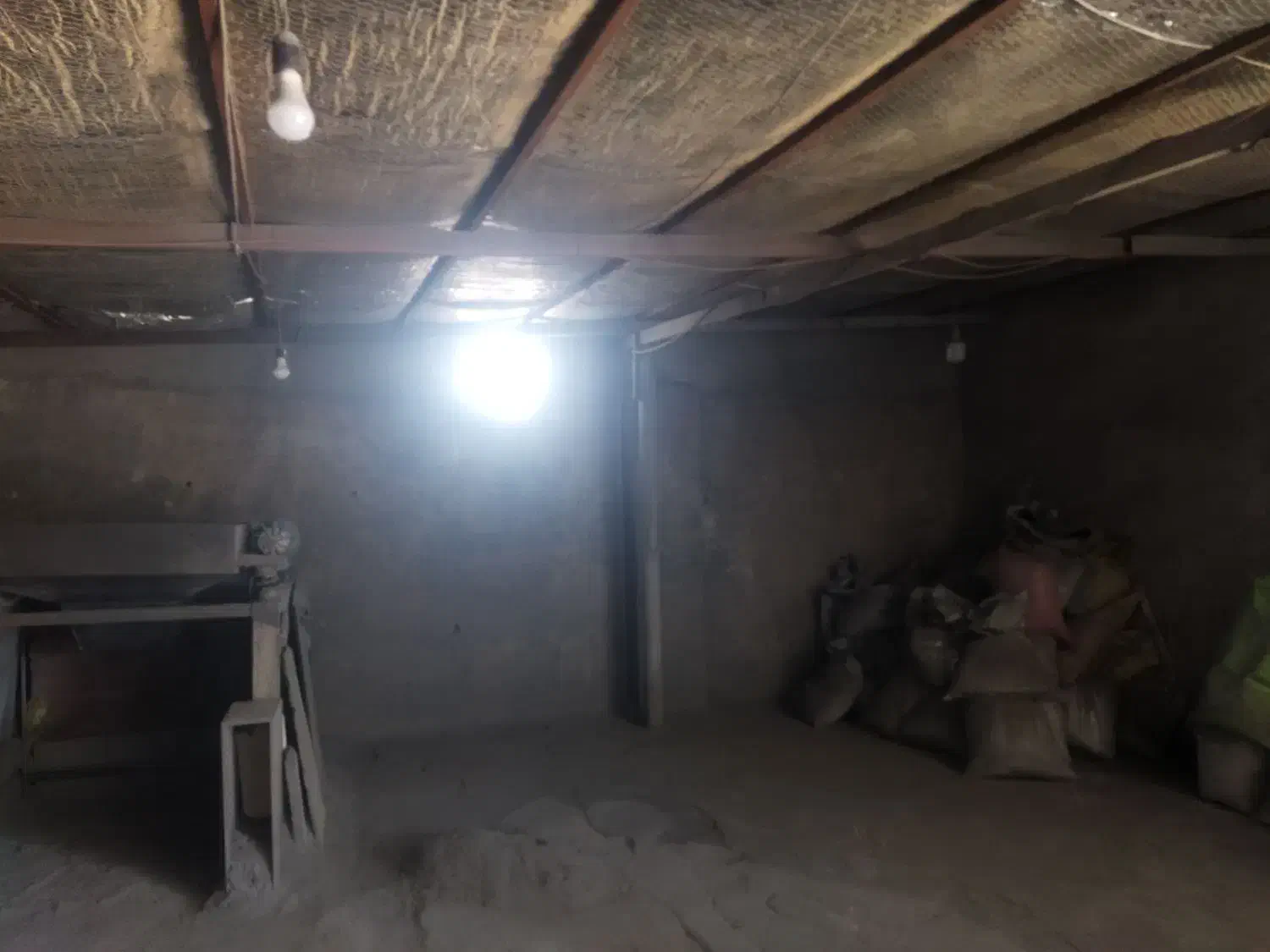 سالن ۷۵ متری|اجارهٔ دفتر صنعتی، کشاورزی، تجاری|رباط‌کریم, رباط‌کریم|دیوار