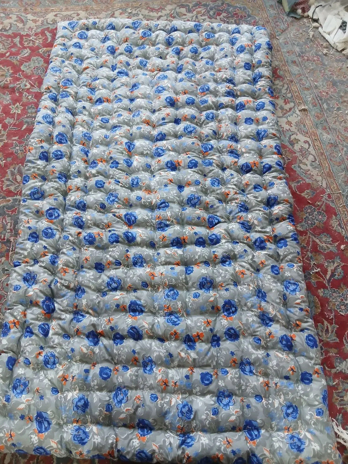 تشک|مبلمان خانگی و میز عسلی|نهاوند, |دیوار