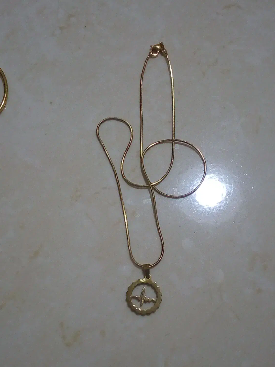 انواع بدلیجات با رنگ ثابت|بدلیجات|رشت, دروازه لاکان|دیوار