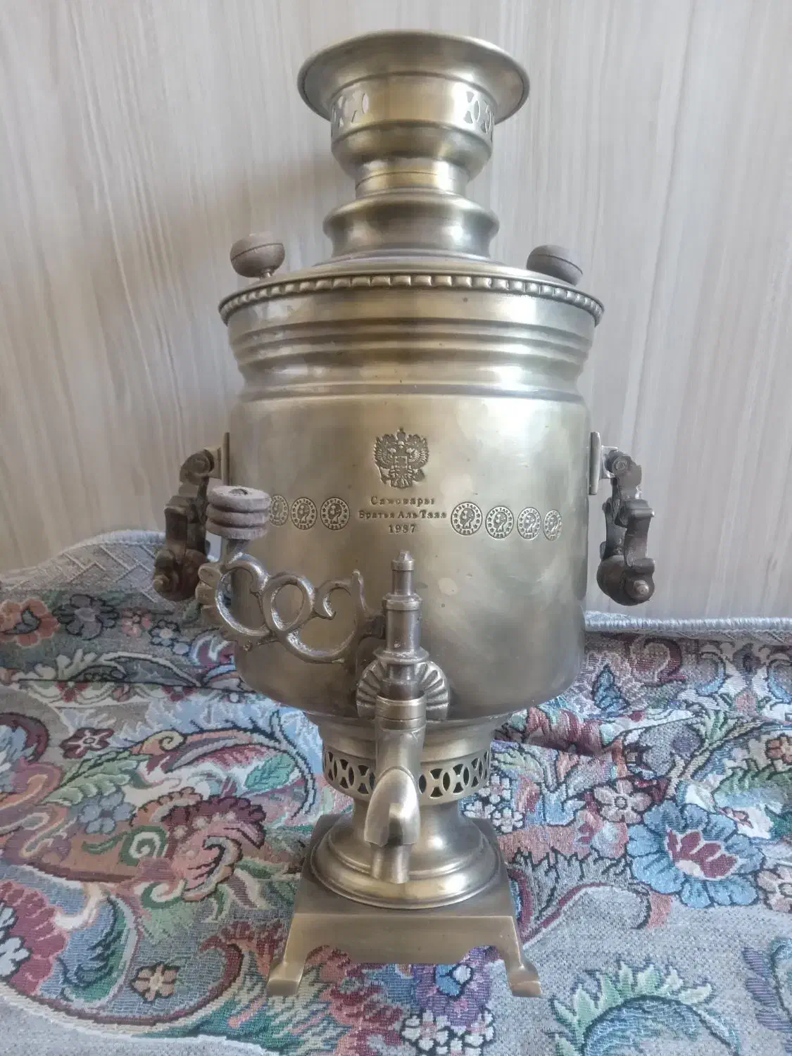 سماور ذغالی تمام برنجی ( روسی ) نیکولای|کلکسیون اشیاء عتیقه|بهارستان, |دیوار