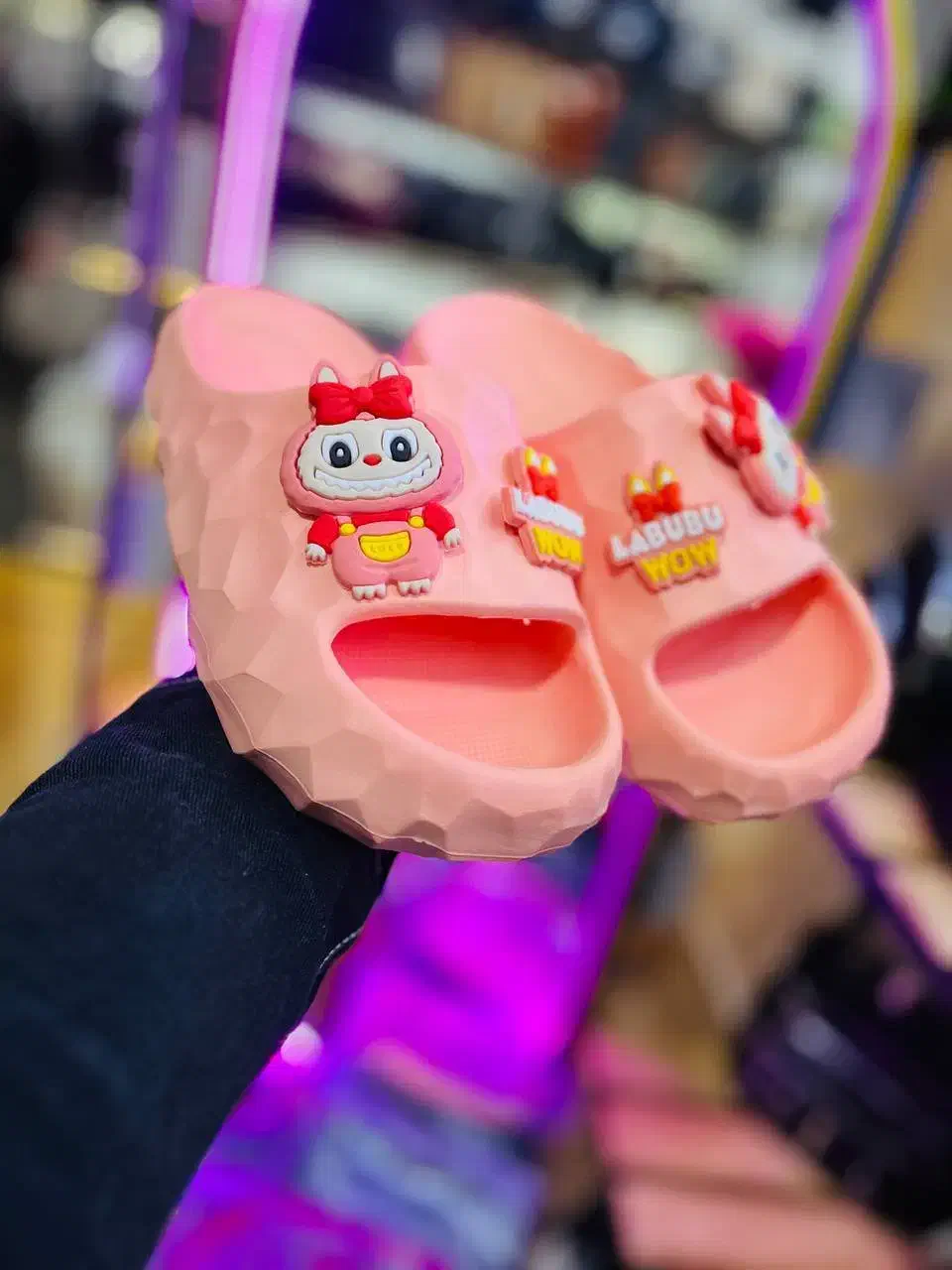 دمپایی فانتزی|کیف، کفش، کمربند|ساوه, |دیوار