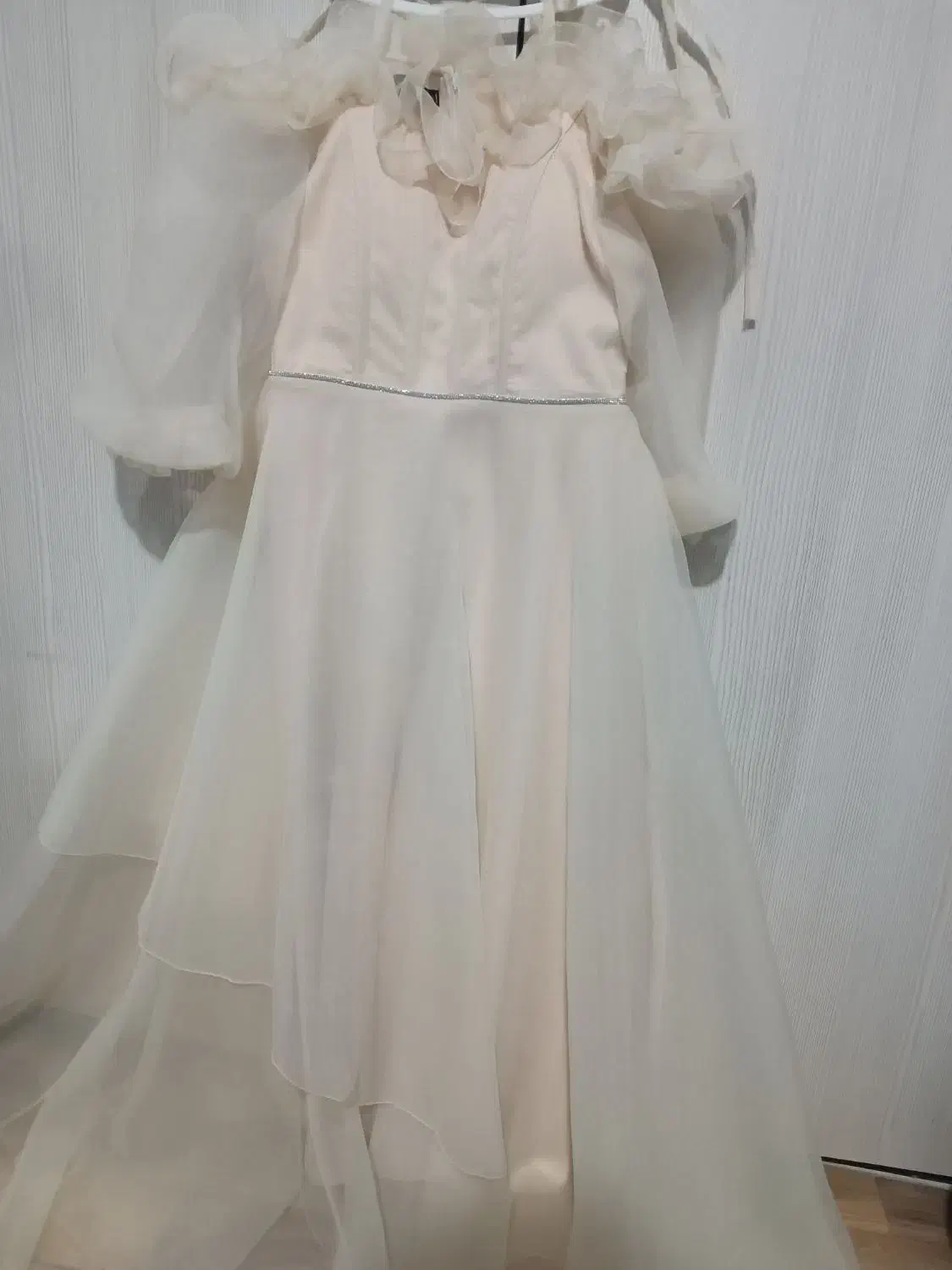 تور مجلسی|لباس|تهران, دکتر هوشیار|دیوار