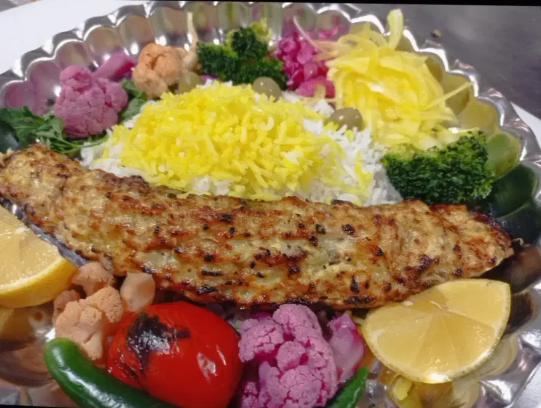 اشپز .آشپز هستم|خدمات پذیرایی، مراسم|سنندج, |دیوار