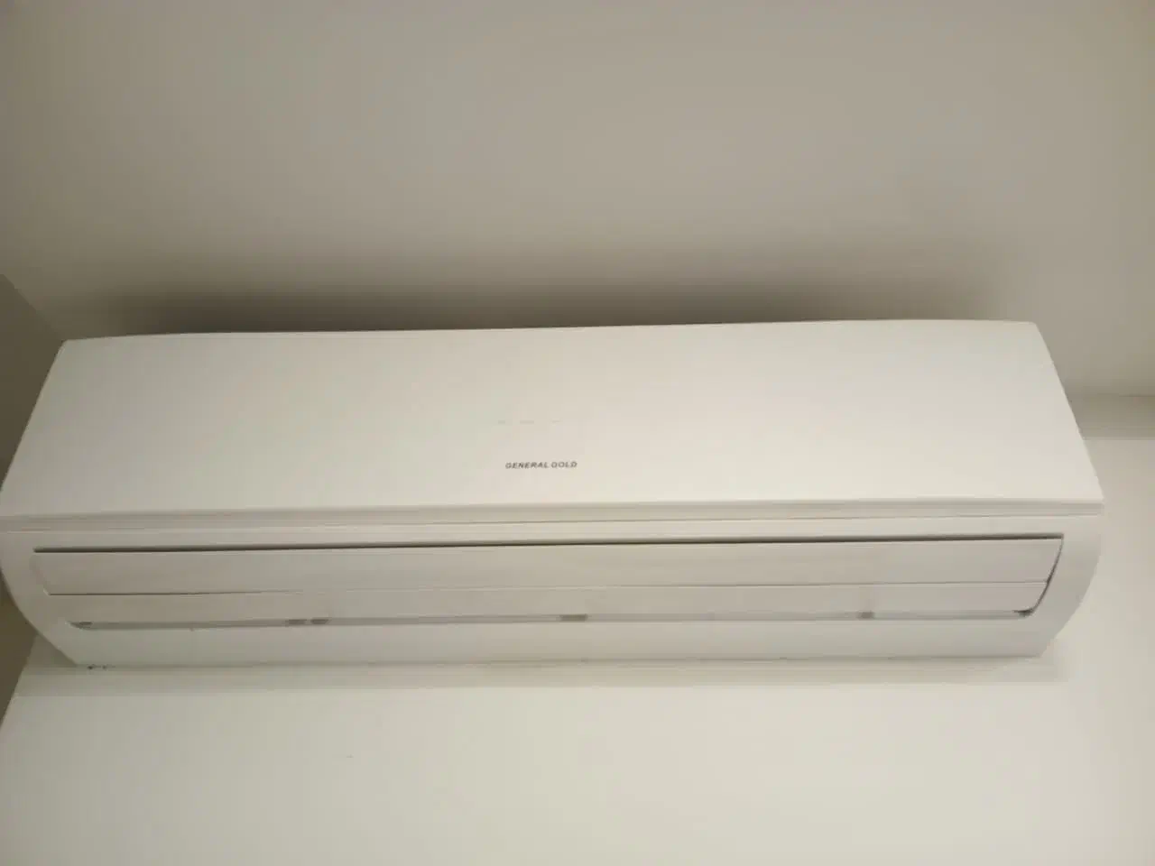 کولرگازی|کولر گازی و فن‌کوئل|بابل, |دیوار