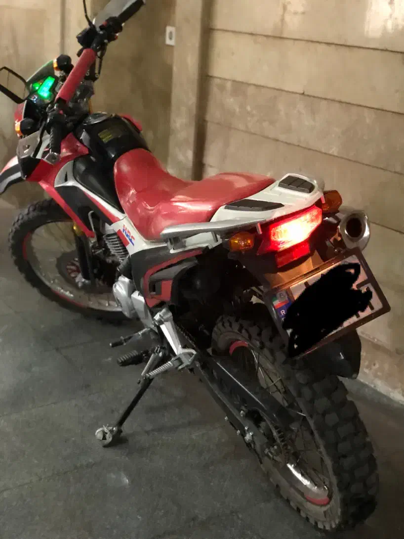 موتور تریل پرواز ۲۰۰|موتورسیکلت|سبزوار, ولیعصر (نجار آباد)|دیوار