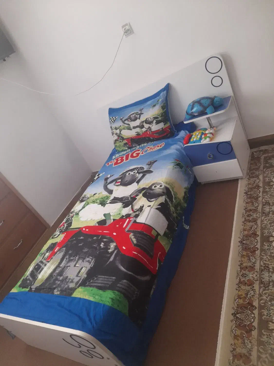 تخت و کمد کودک و نوجوان|تخت و سرویس خواب|شهرکرد, |دیوار