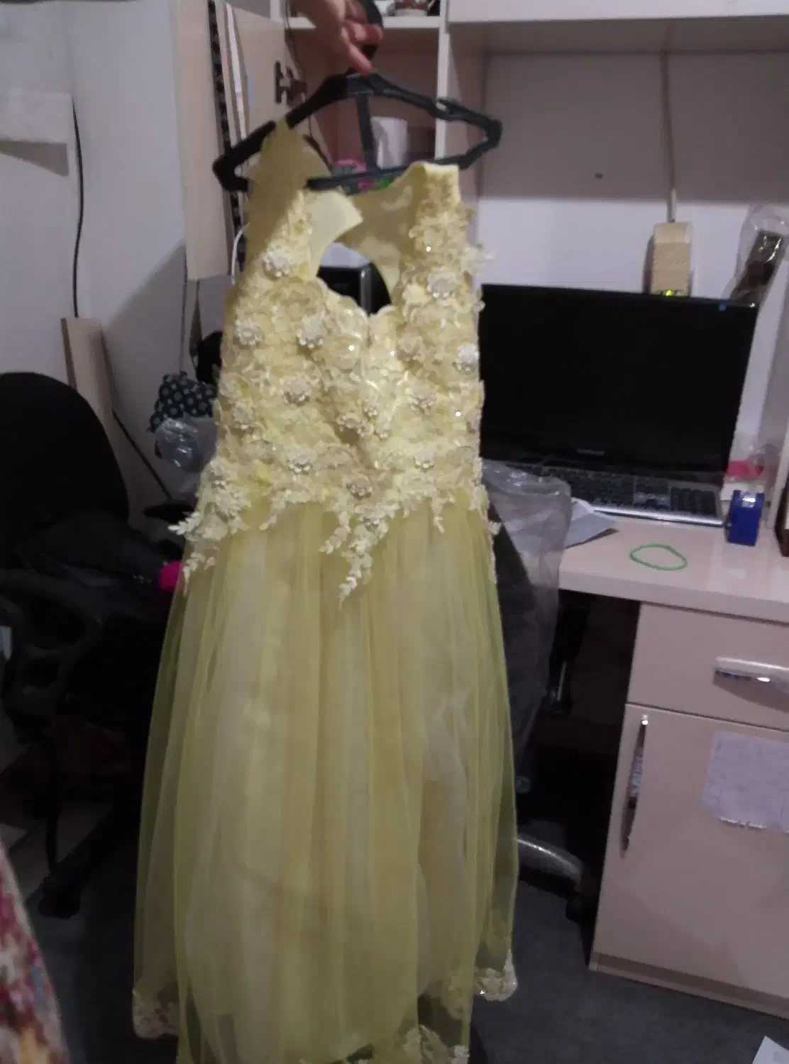 لباس مجلسی|لباس|نکا, |دیوار