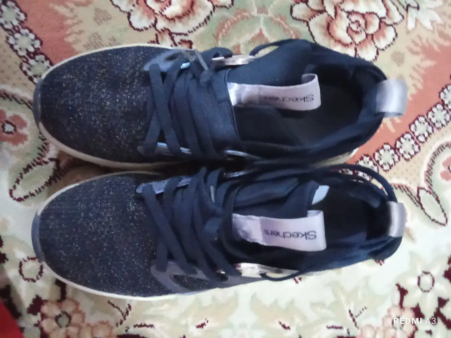 کفش خارجی|کیف، کفش، کمربند|اسفراین, |دیوار