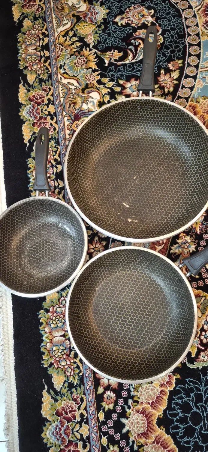 ماهی تابه|ظروف پختوپز|شاهینشهر, اقبال لاهوری|دیوار