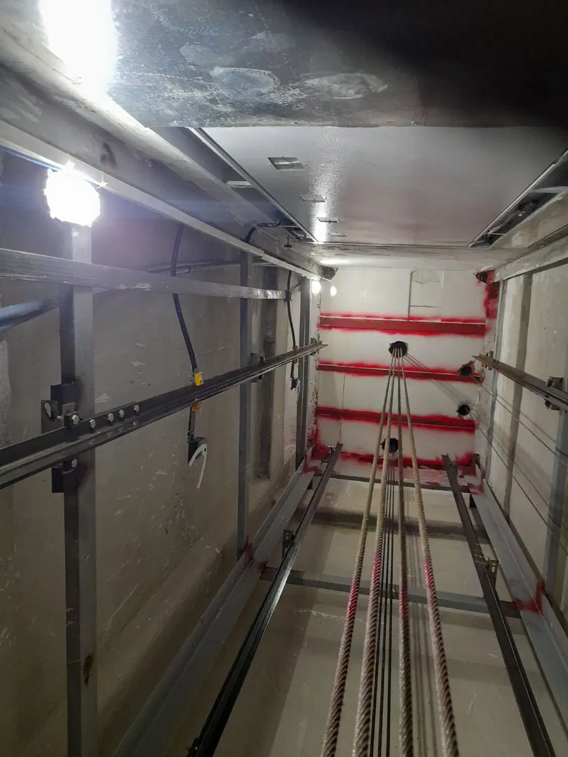 خدمات کامل آسانسور از بازدید تا تعمیر تخصصی|خدمات پیشه و مهارت|اراک, |دیوار