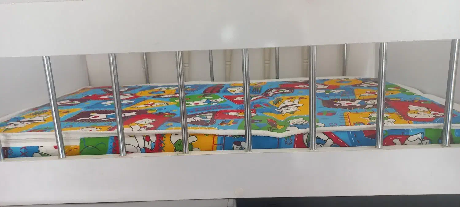 سه چرخه و گهواره کودک با تشک|کالسکه و لوازم جانبی|خسروشاه, |دیوار