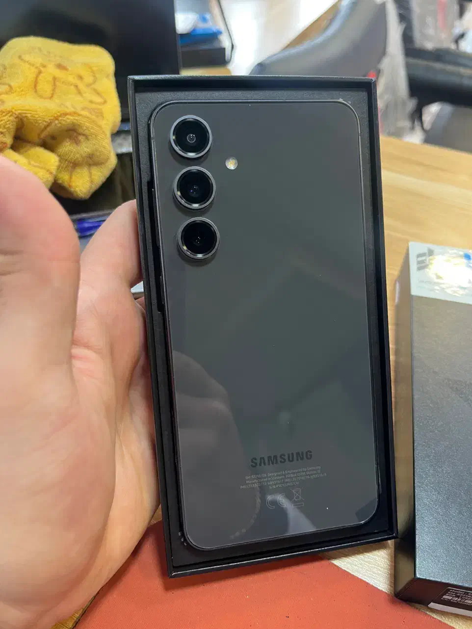 S24FE مشابه اکبند|موبایل|رشت, فرزانه|دیوار