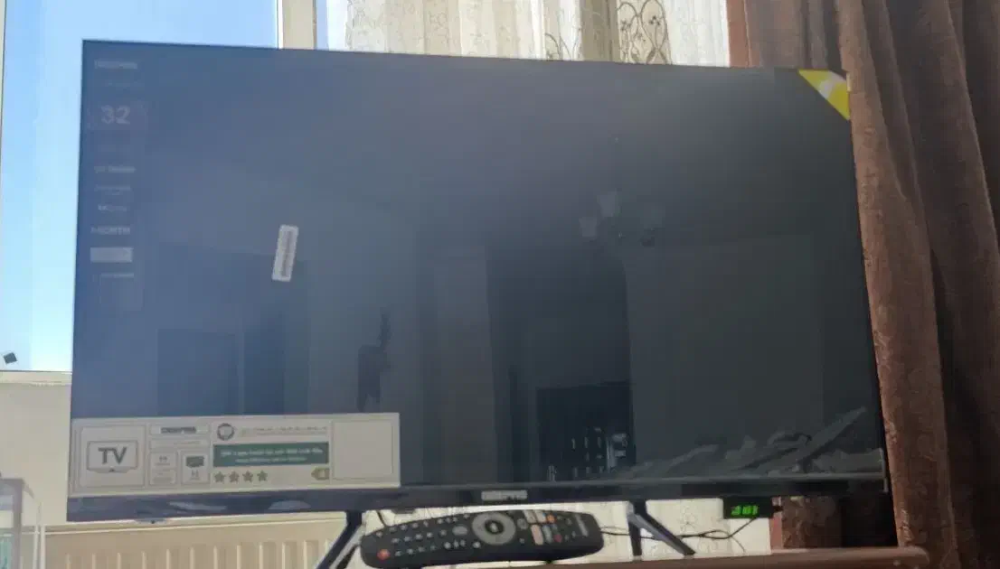 تلویزیون ۳۲ بلوتوث و وای فای و یوتیوپ و گوگل دار|تلویزیون و پروژکتور|محمدیه-قزوین, |دیوار