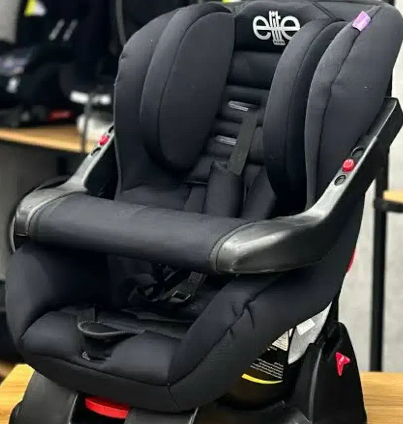 صندلی ماشین کودک|تخت و صندلی بچه|ارومیه, |دیوار