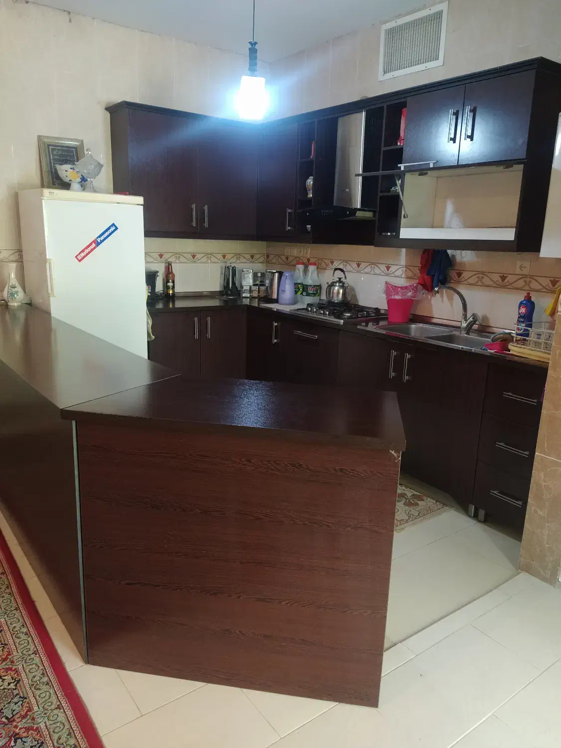 اجاره باغ شخصی|اجارهٔ کوتاه‌مدت ویلا و باغ|شیراز, باغشهر قصر سبز|دیوار