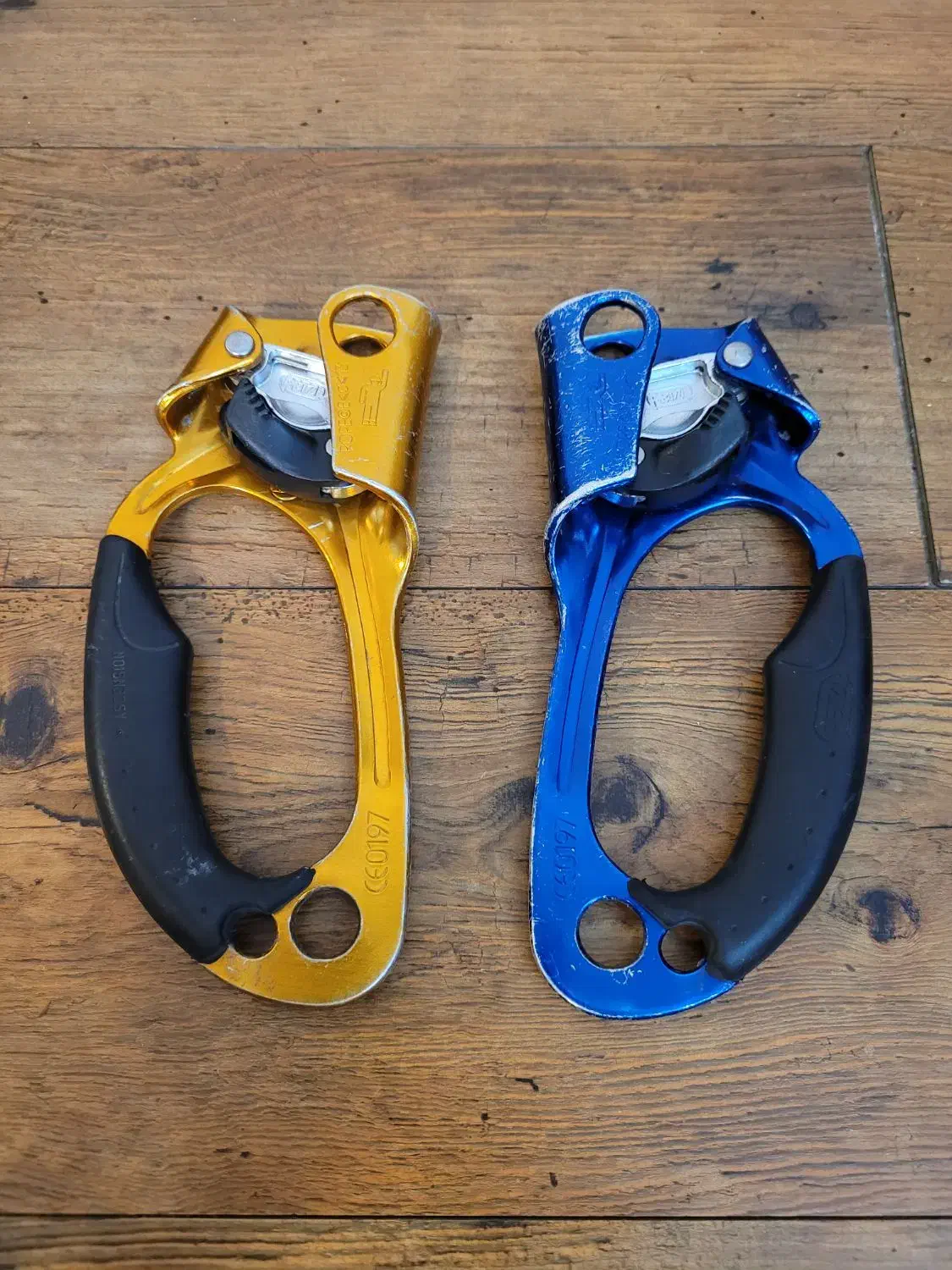 لوازم سنگ نوردی کارابین یومار کفش کرامپون ...|کوهنوردی و کمپینگ|تهران, سهروردی|دیوار