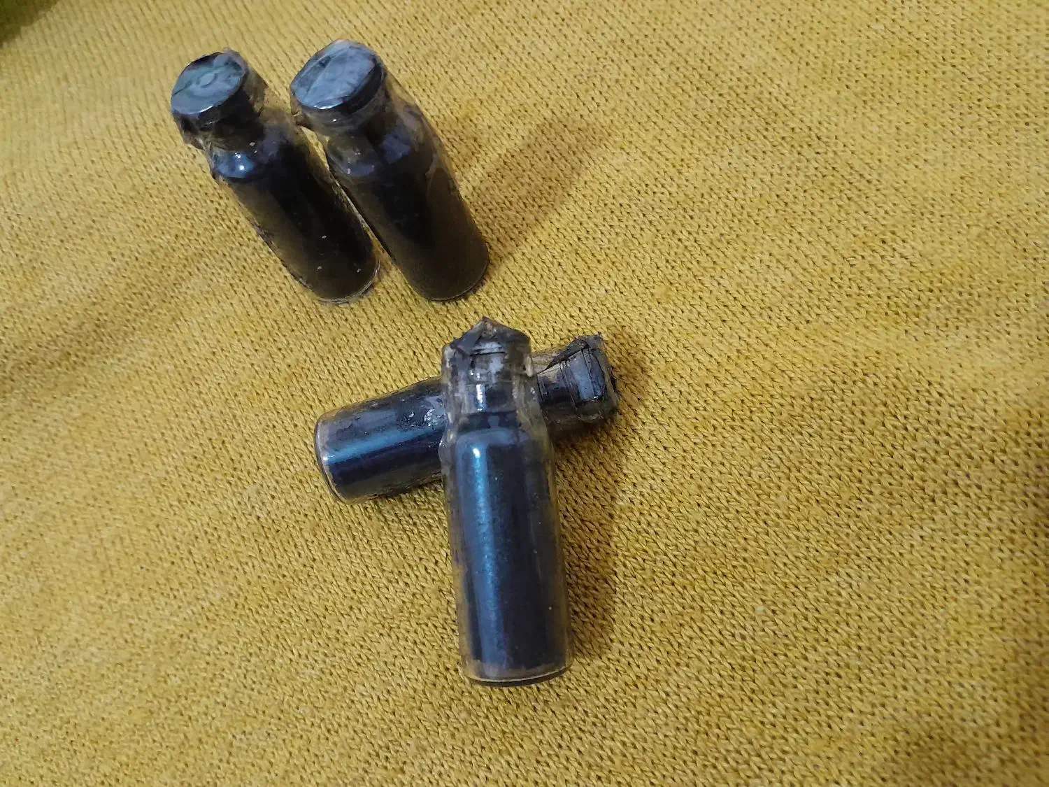 لباس زیر|لباس|نورآباد, |دیوار