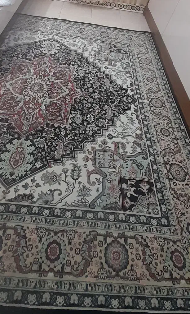 فرش ماشینی|فرش|فردیس, منظریه|دیوار