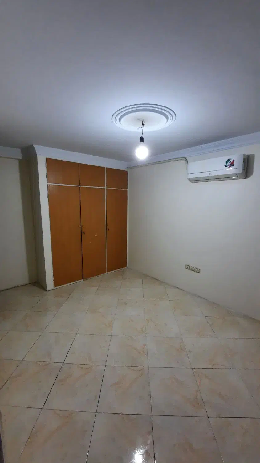 سرمایهگذاری طلایی 22.5 متری /وحیدیه زیر 2 میلیارد|فروش آپارتمان|تهران, تسلیحات|دیوار