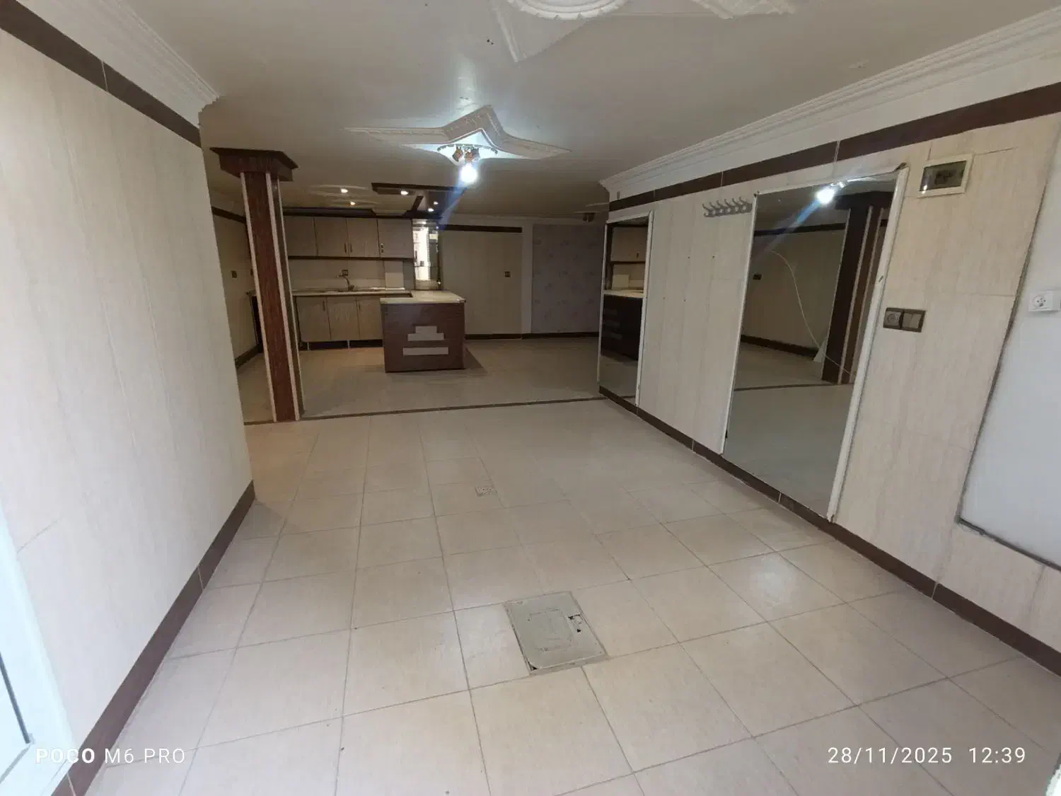 واحد لوکس مناسب برای سالن زیبایی یا مسکونی|اجارهٔ مغازه و غرفه|مهاباد (آذربایجان غربی), |دیوار