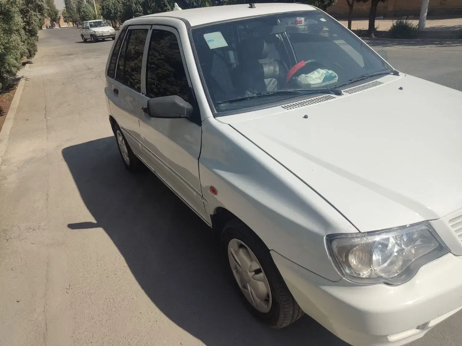 111سفید|خودرو سواری و وانت|مبارکه, |دیوار