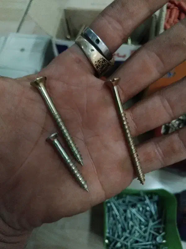 پیچ|ابزارآلات|نیشابور, ابراهیم ادهم|دیوار