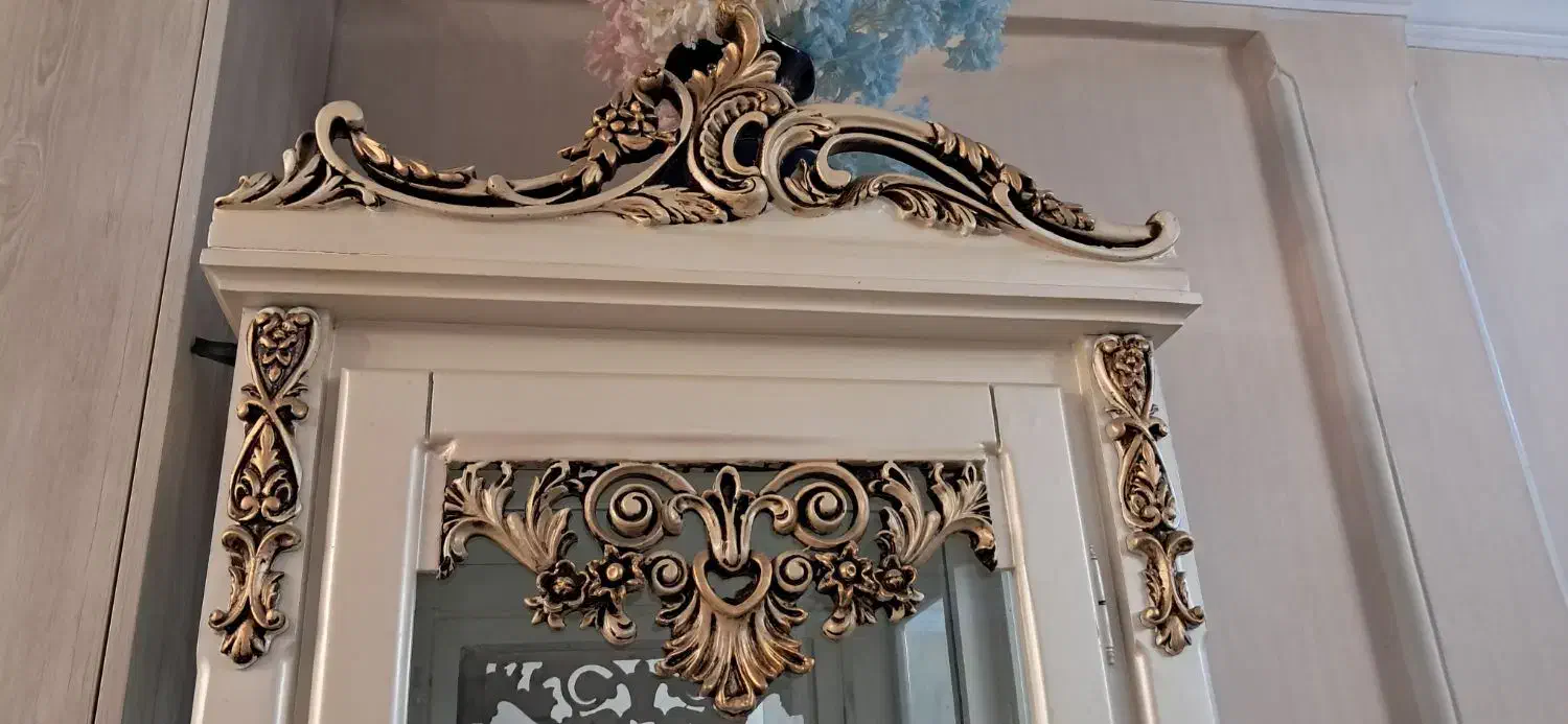 بوفه سالم .به علت جابه جایی .توافقی|بوفه، ویترین، کنسول|تهران, تاکسیرانی|دیوار