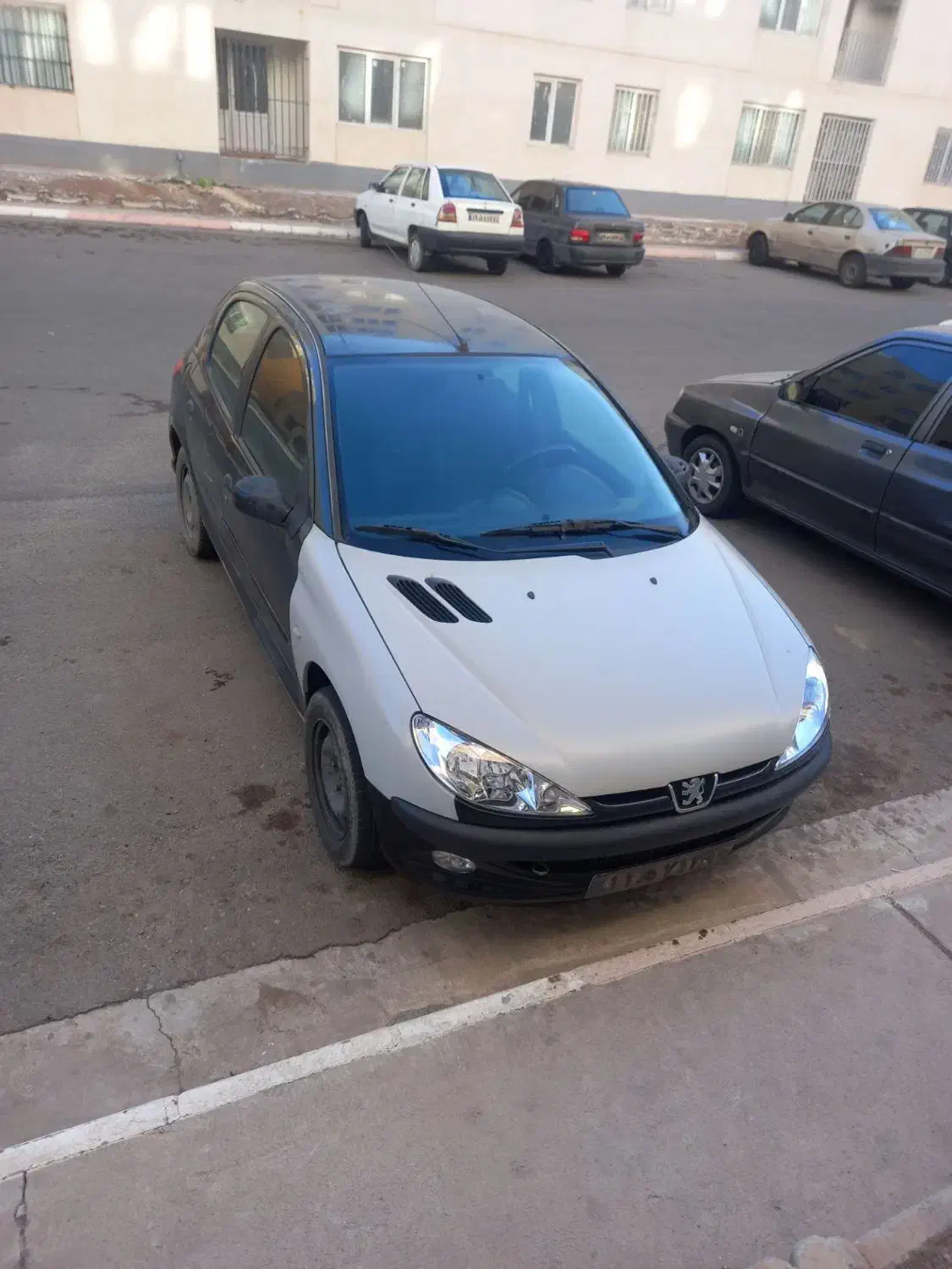 206تیپ2مدل83|خودرو سواری و وانت|پرند, فاز ۶|دیوار