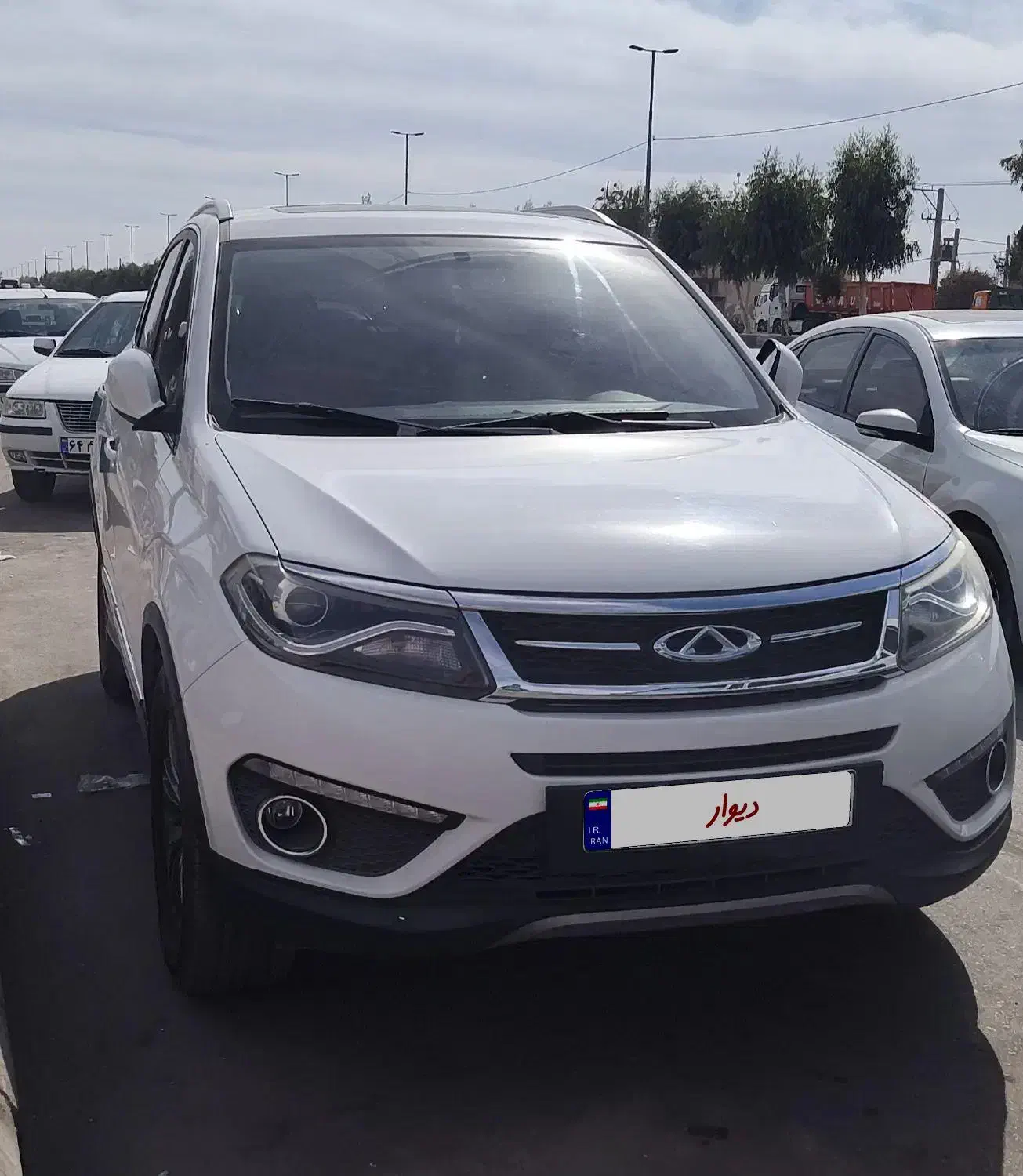 تیگو ۵ مدل ۱۳۹۶|خودرو سواری و وانت|سیرجان, |دیوار