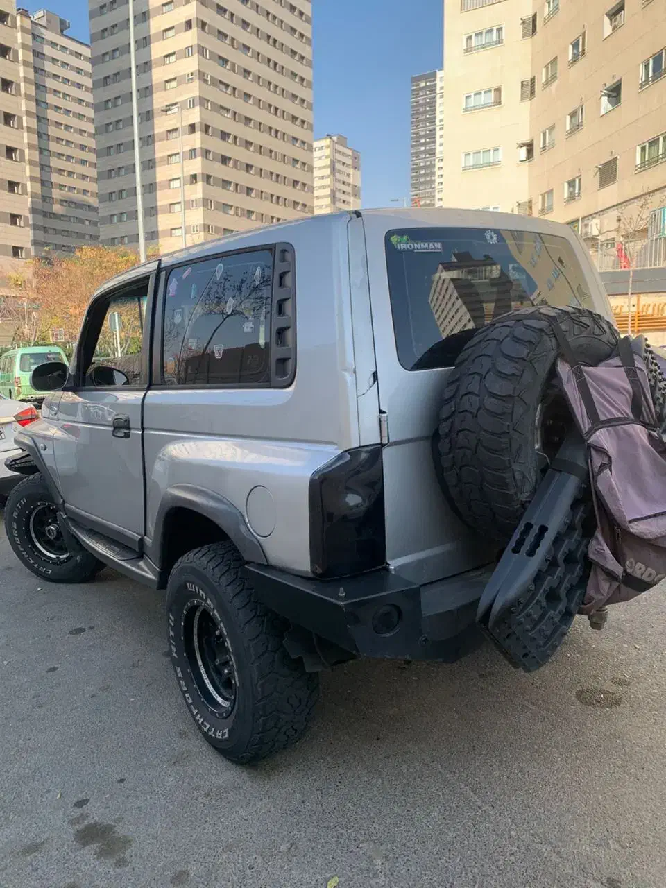 کوراندو نقره ای|خودرو سواری و وانت|تهران, شهرک چیتگر|دیوار