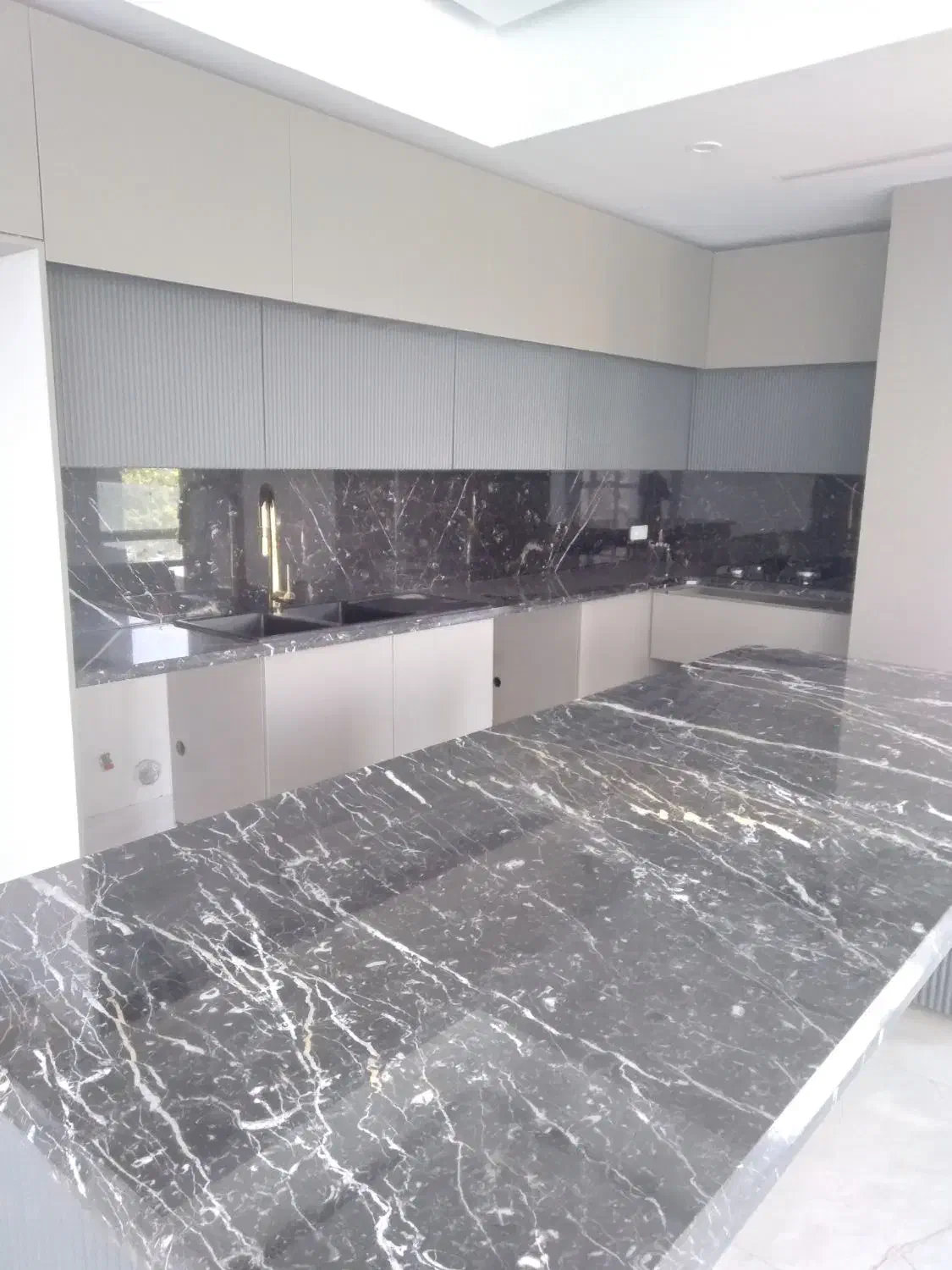 ۱۵۰ متر ۳خواب نور شمال جنوب فول بازسازی دسترسی خوب