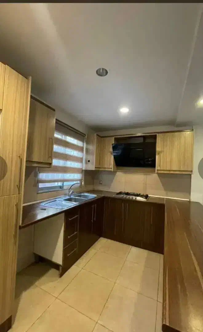 شهرک غرب ۹۰ متر و ۱۰۰ متری با حیاط اختصاصی|اجارهٔ آپارتمان|تهران, دریا|دیوار