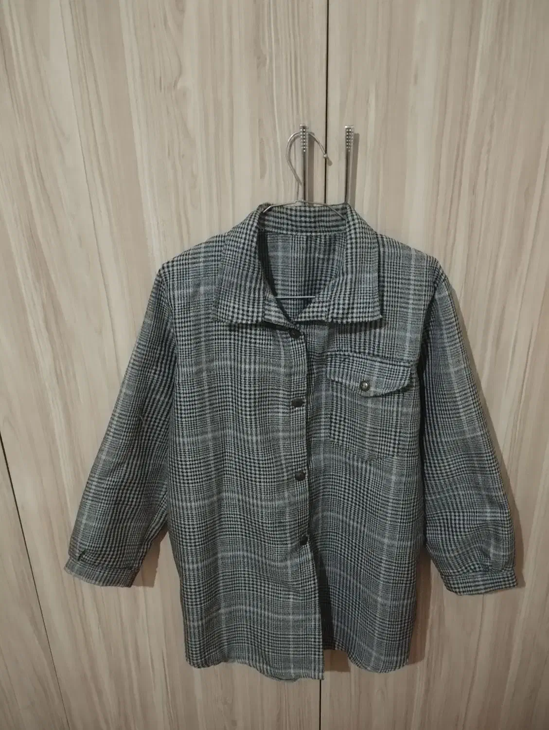 چند دست لباس در حد نو دارم هم مجلسی هم مانتو|لباس|قیدار, |دیوار