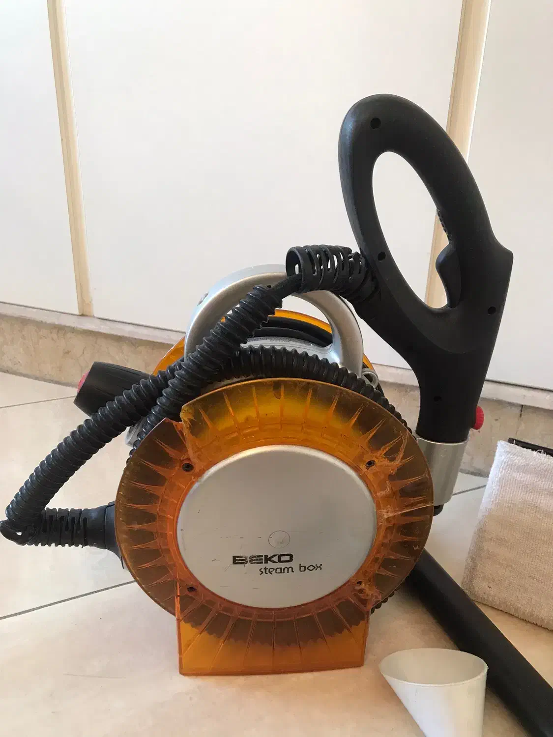 بخار شوی بکو مدل BKK 1100|جاروبرقی، جارو شارژی، بخارشو|تهران, قلهک|دیوار