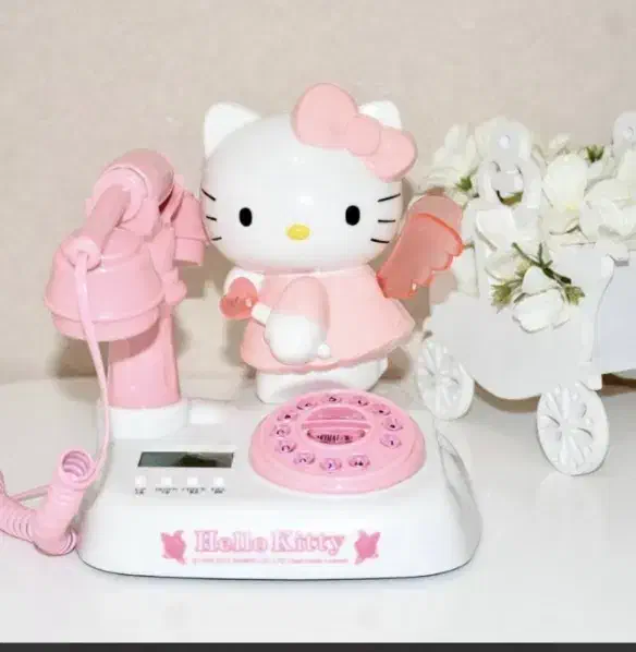 تلفن هلوکیتی کیوت|تلفن رومیزی|کرج, شهرک امام رضا (ع)|دیوار