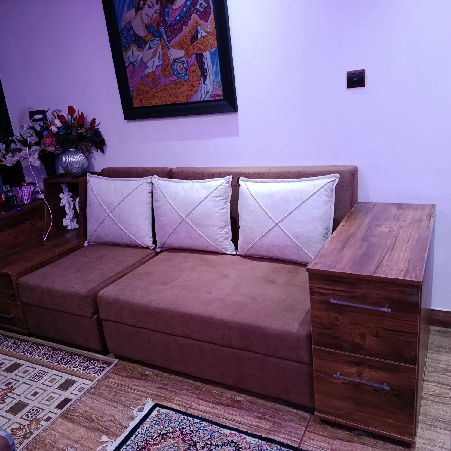 مبل ۸نفره و میز ناهار خوری( ست) و فرش ۹|مبلمان خانگی و میز عسلی|کوچصفهان, |دیوار